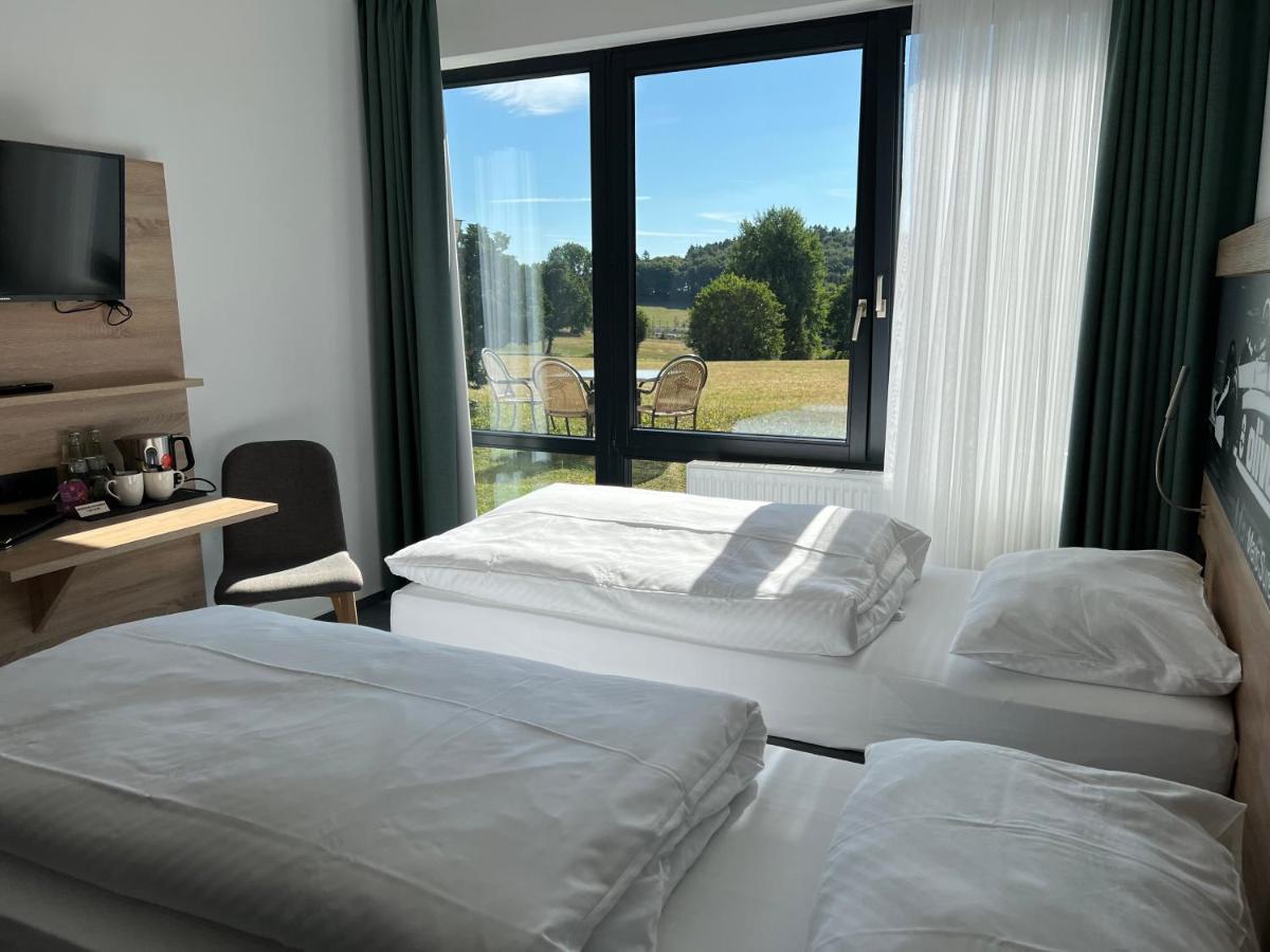 Hotel Am Tiergarten Нюрбург Екстер'єр фото